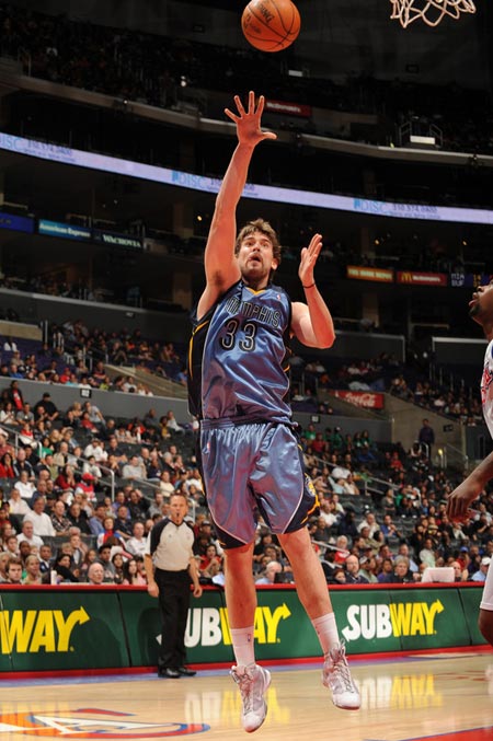 客串边后卫 客串边后卫