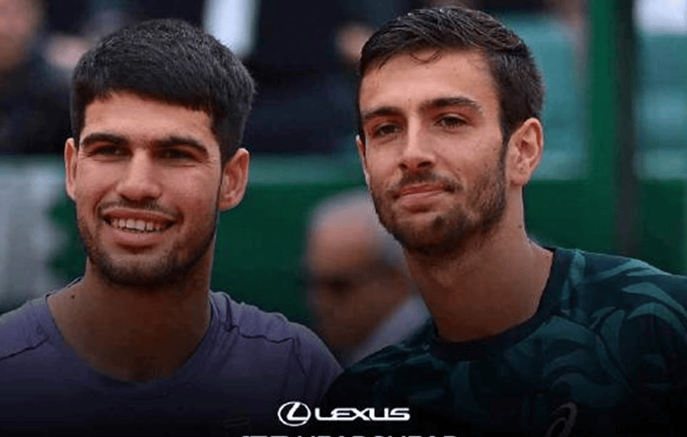 用篮球连接 用篮球连接