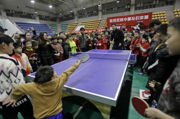 力的艺人 力的艺人